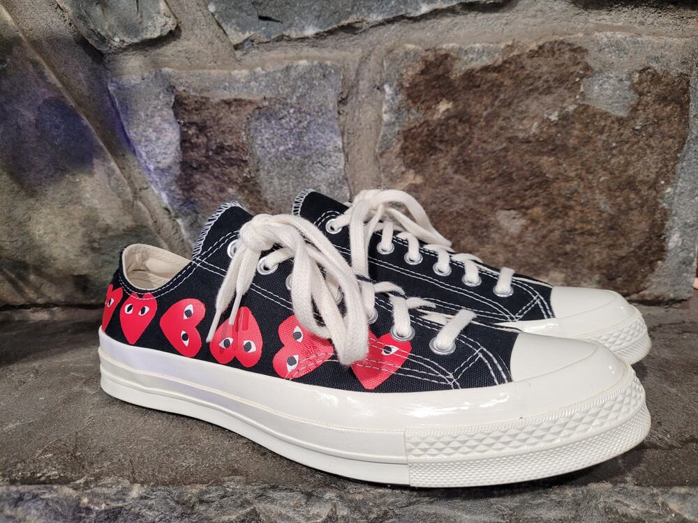 Comme Des Garsons Play Chuck Taylor Converse Low Top Sneakers Men's 9 Women's 11